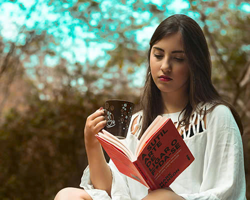 cách thoát khỏi lục dục là gì